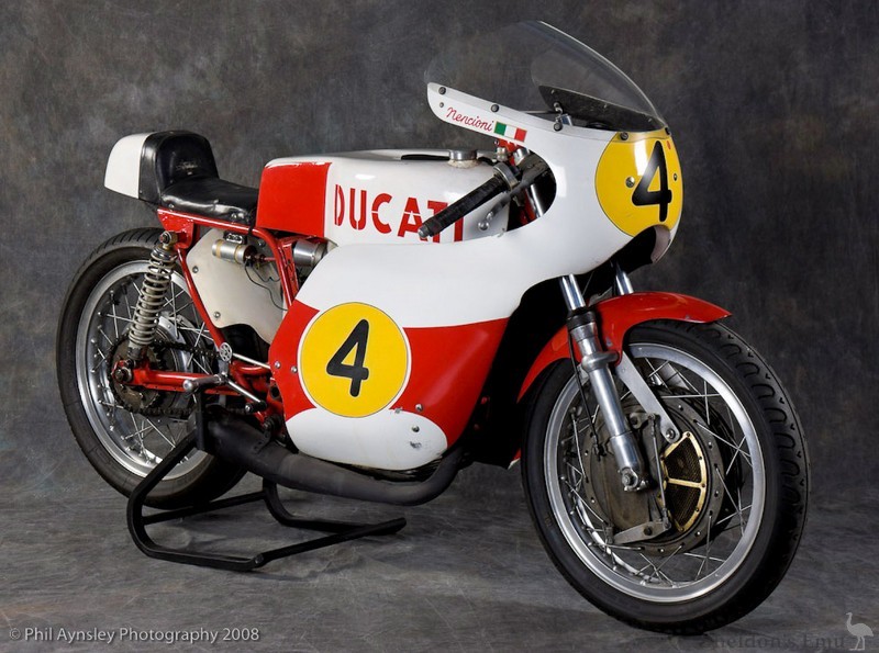Ducati-450GP-PA-006.jpg