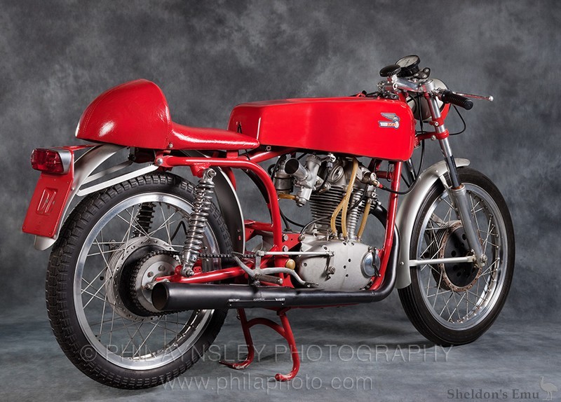 Ducati-250SC-018.jpg