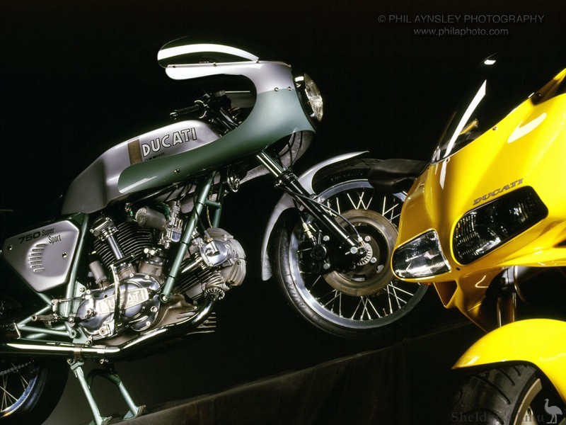 Ducati-2xSS.jpg