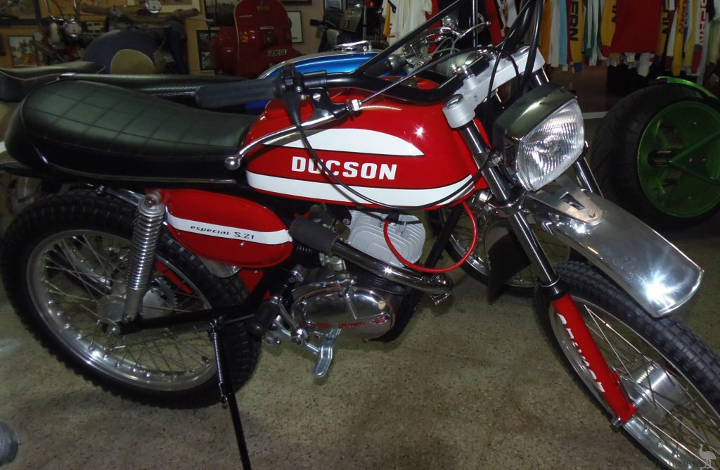 Ducson-1979-49cc-S21-Especial-MIM-Wpa.jpg