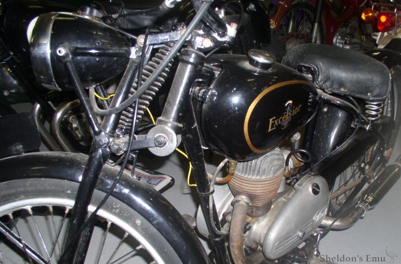 Excelsior-with-Villiers-engine.jpg