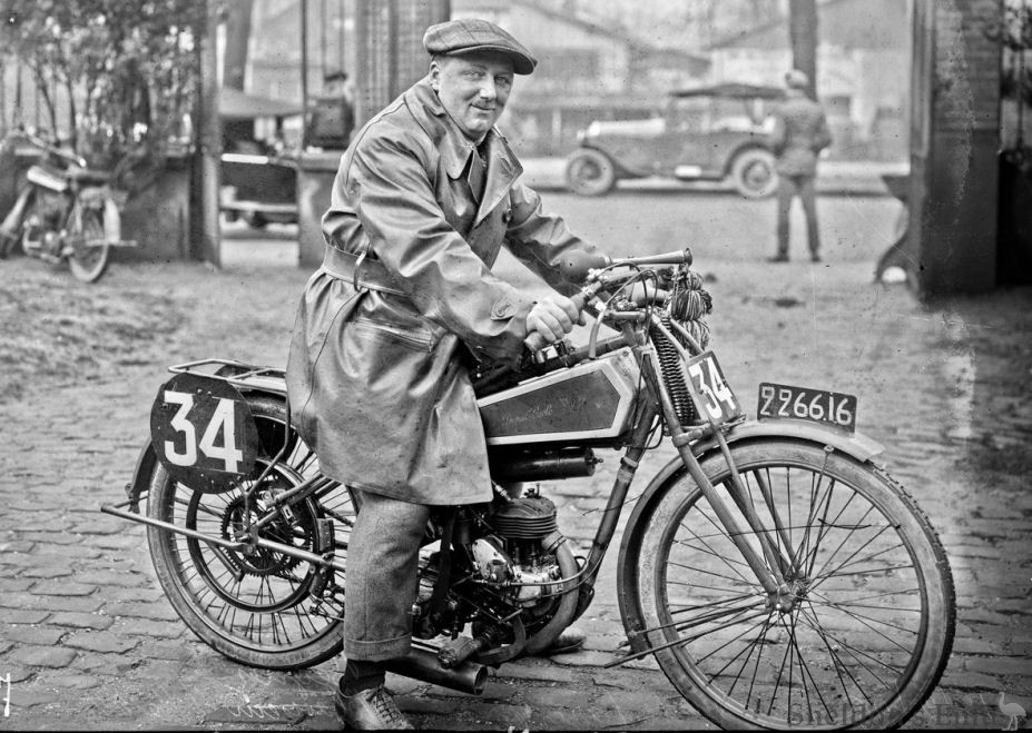 Propulcycle-1926-Harlette-BNF.jpg