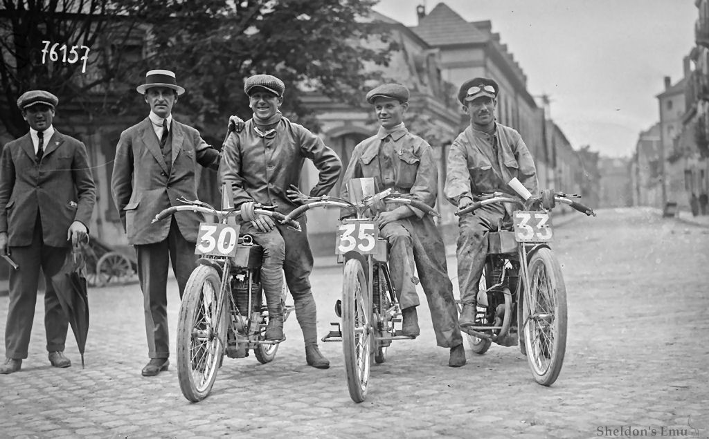Garelli-1922-Team-Strasbourg.jpg