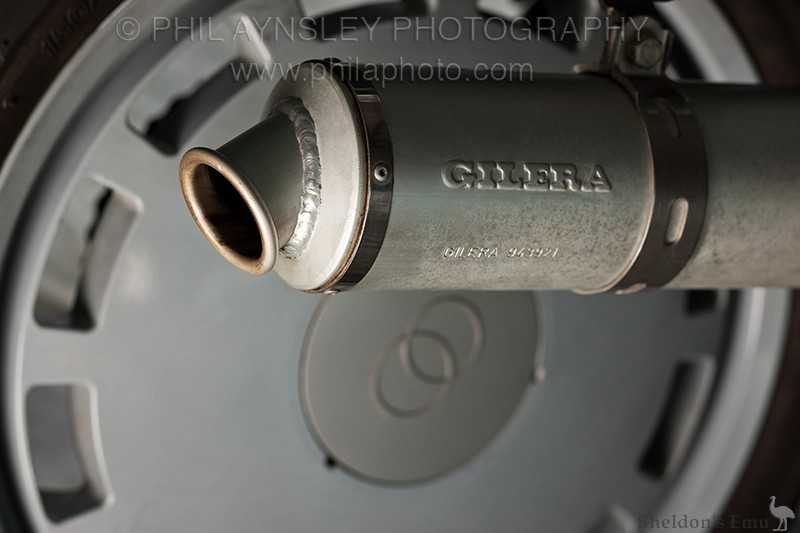 Gilera-1991-CX125-PA-004.jpg