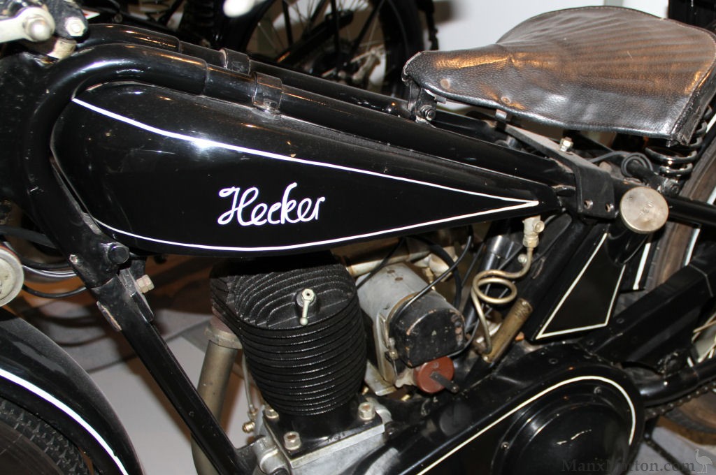 Hecker-1928-500cc-PMi.jpg