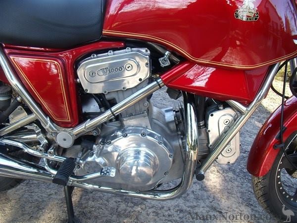 Hesketh-at-Hound-Motorcycles-2.jpg