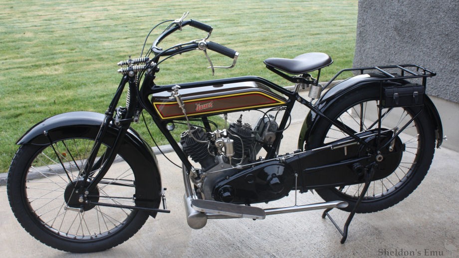 James-1924c-750cc-V-Twin-Restored.jpg