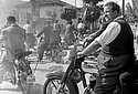 Jawa-1957-Motorradausfahrt-SLUB.jpg