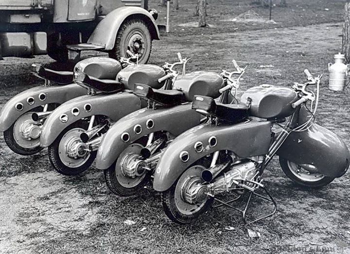 Lambretta-1950s-Racers-Andrew-A-02.jpg