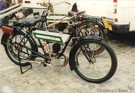 Levis-1912.jpg