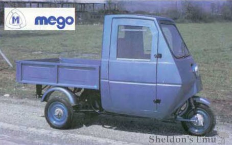 Mego-1978-250-Mebea-Cab.jpg