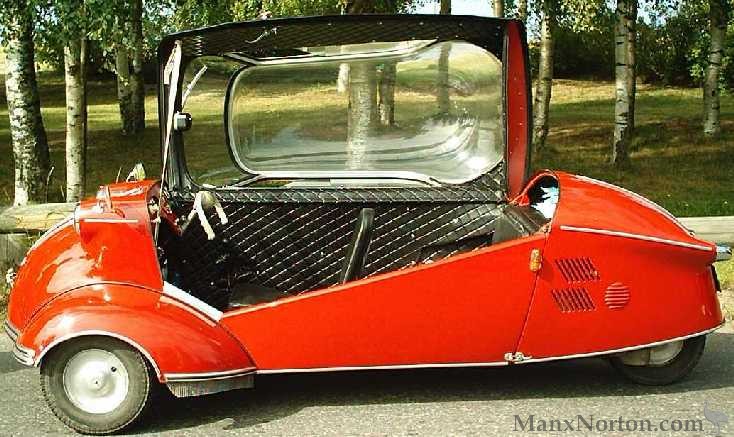 Messerschmitt-with-canopy-open.jpg