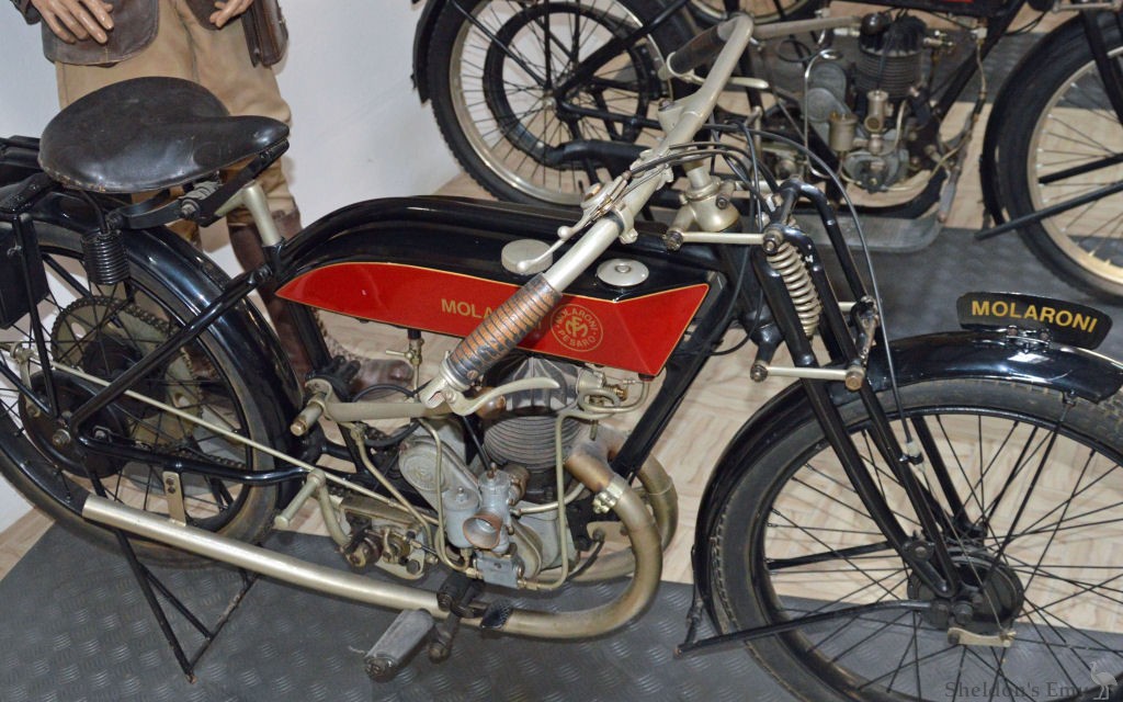 Molaroni-1925-300cc-Sport-C-MRi.jpg