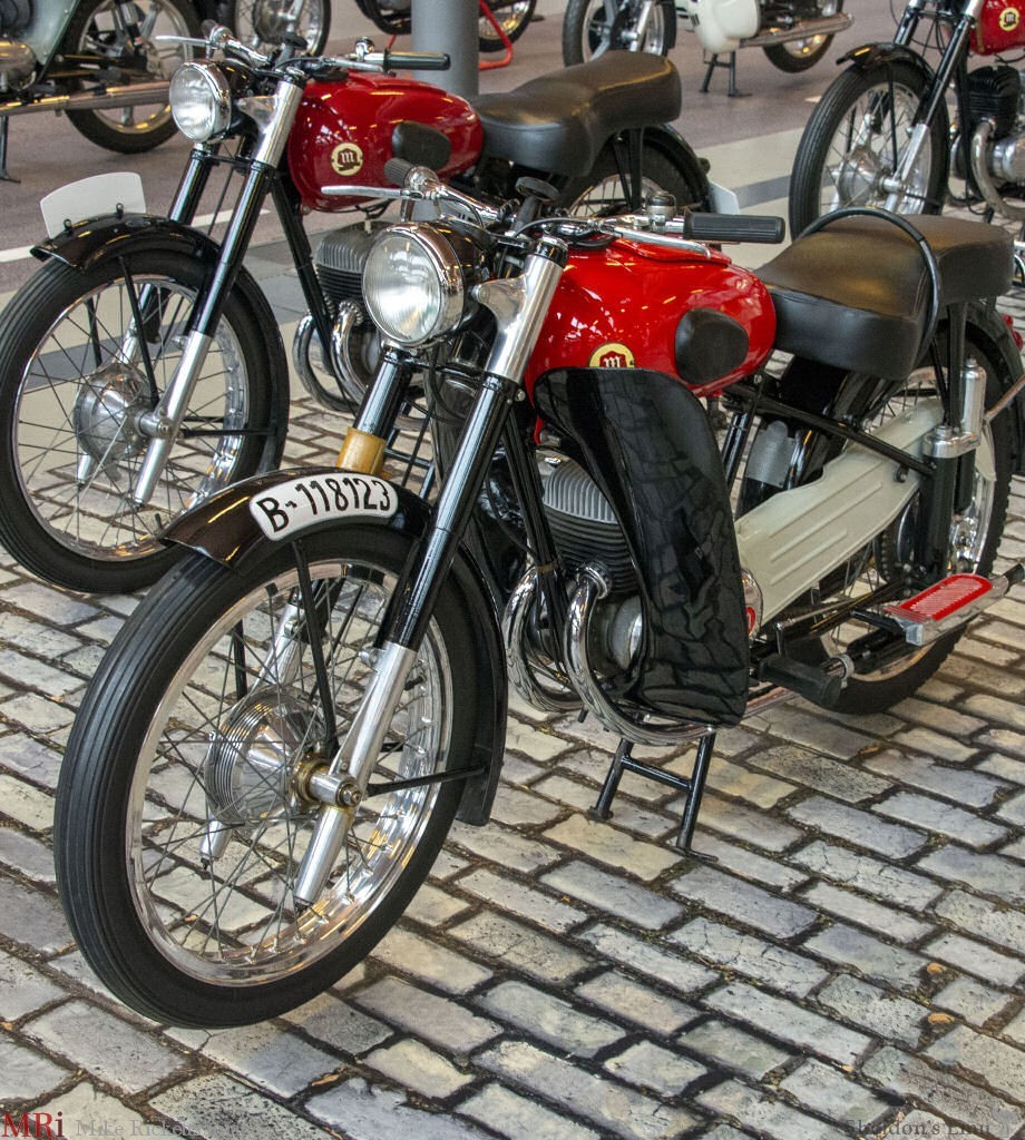 Montesa-1956-Brio-80-02-TSM-MSi.jpg