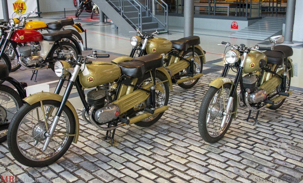 Montesa-1957-Brio-Trio-Gold-TSM-MSi.jpg