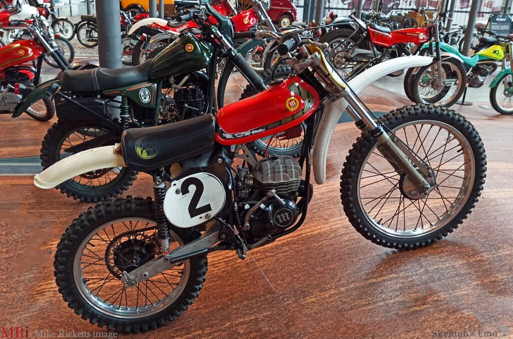 Montesa-1976-Cappra-75-TSM-MSi.jpg