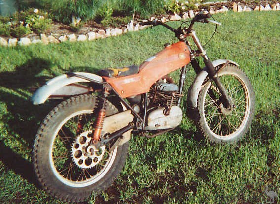 Montesa-1975-Cota-247.jpg