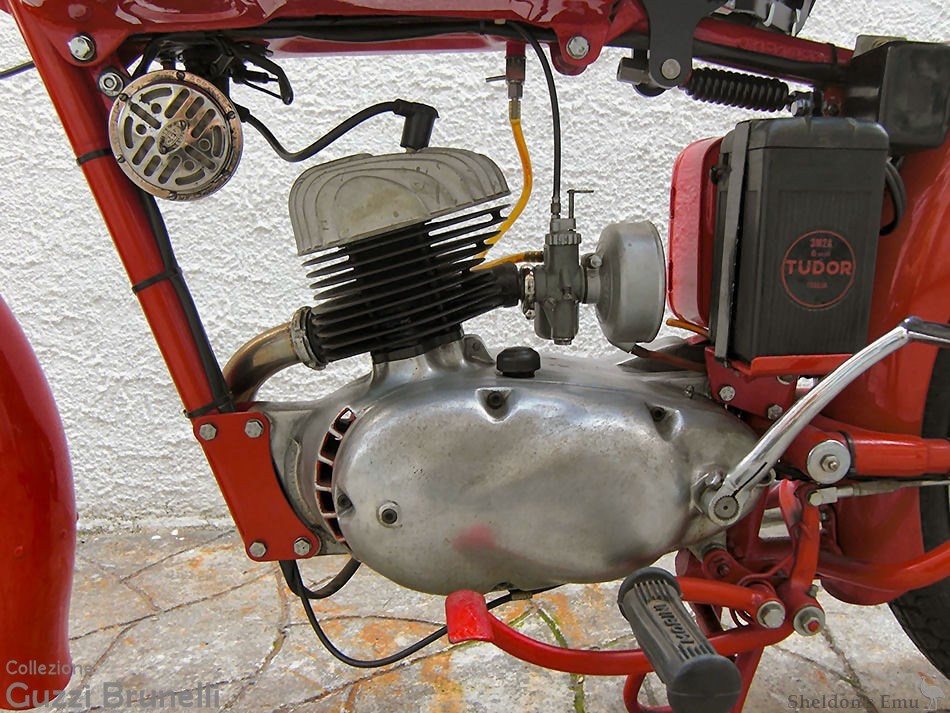 Moto-Morini-1956-125-2T-MGF-Engine-LHS.jpg