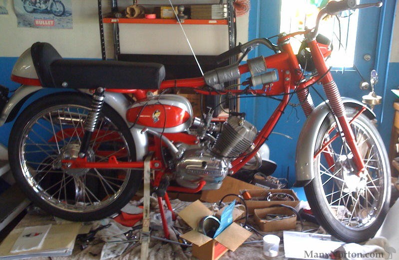 Moto-Morini-1966-Corsarino-50cc.jpg