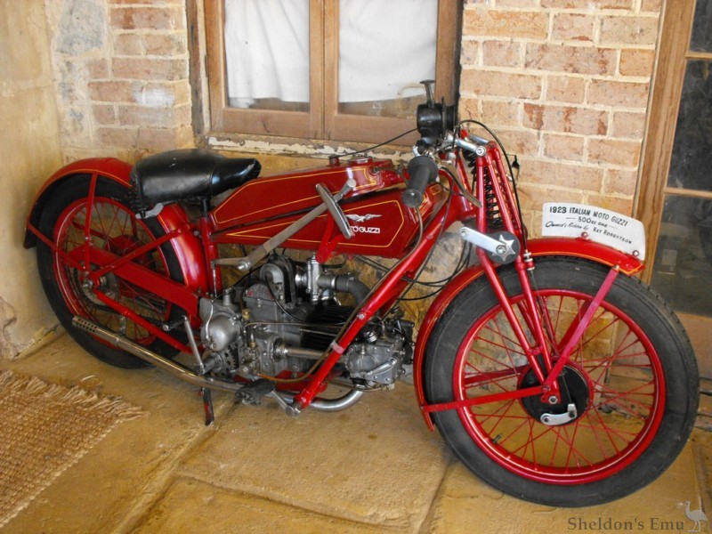 Moto-Guzzi-1924-C4V-1.jpg