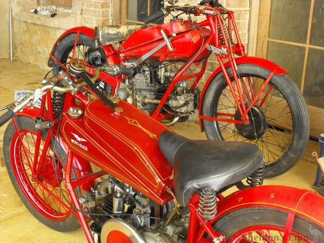Moto-Guzzi-1924-C4V-11.jpg