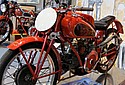 Moto-Guzzi-1939-500-Condor-TBe.jpg