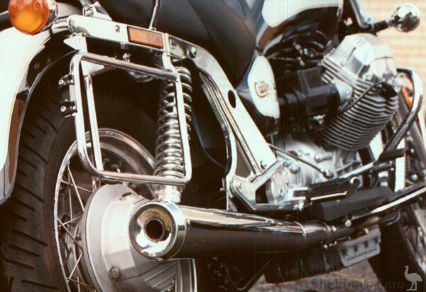 Moto-Guzzi-California-1100-EV.jpg