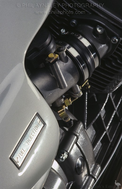 Moto-Guzzi-1996-Centauro-018.jpg