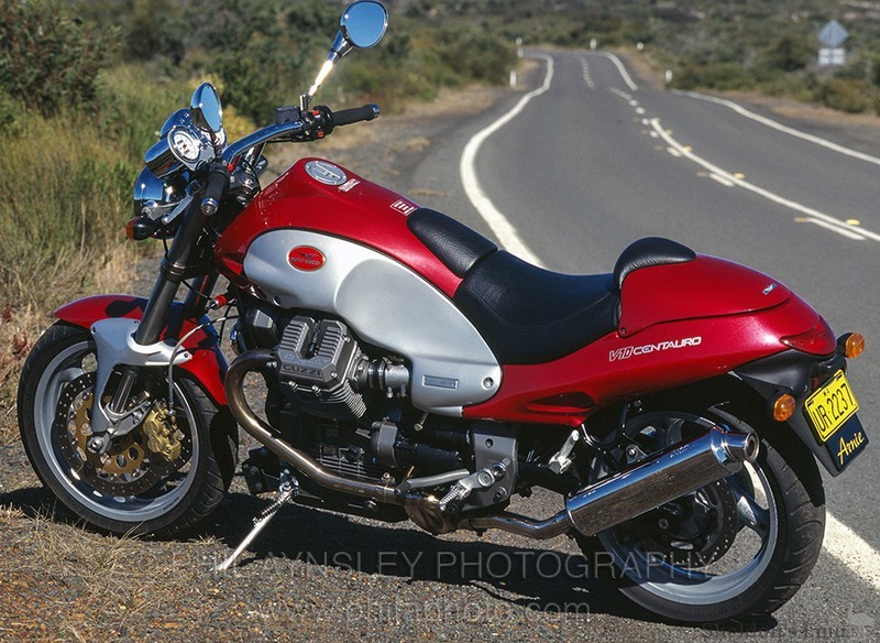 Moto-Guzzi-1996-Centauro-032.jpg