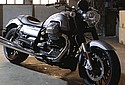 Moto-Guzzi-2015-California-1400-Custom-JSG-04.jpg