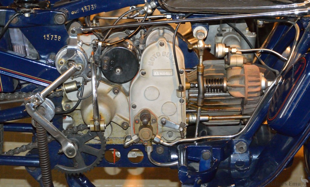 Moto-Guzzi-1939-Alce-MRi-Engine.jpg