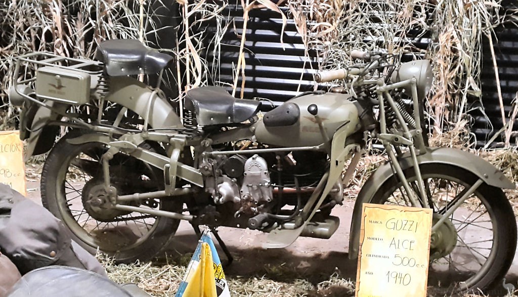 Moto-Guzzi-1940-Alce-SCA-EMR16.jpg