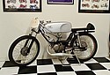 Moto-Guzzi-1965-Dingo-Corsa-50cc.jpg
