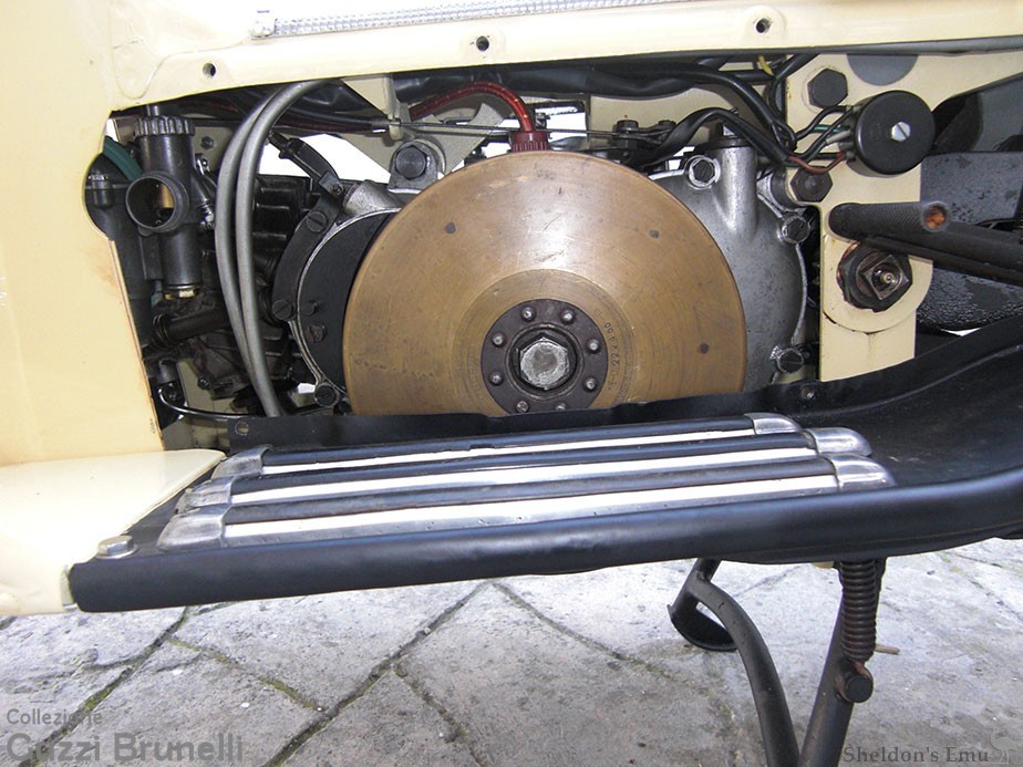 Moto-Guzzi-1951-Galletto-160-MGF-04.jpg