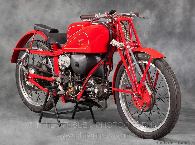 Moto-Guzzi-1938-250GP-PA-01.jpg