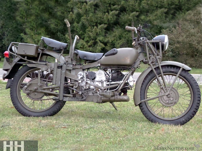 Moto-Guzzi-1946-Superalce-Military-HnH.jpg