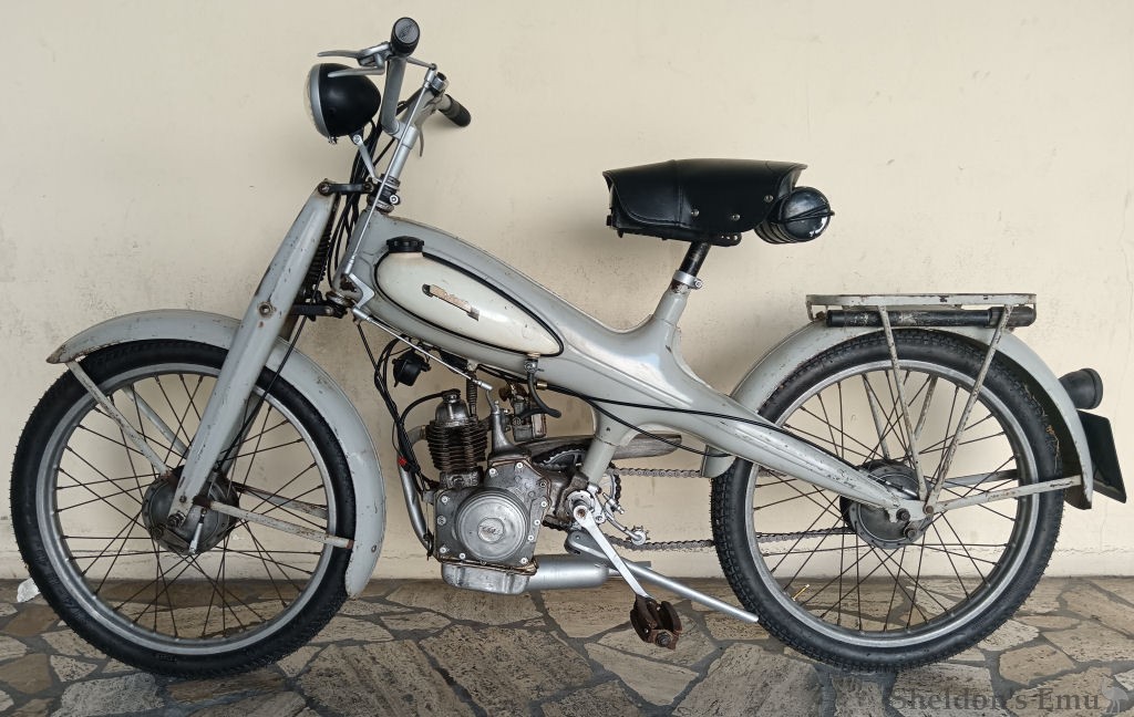 Motom-1952-48-12D-EBo-02.jpg