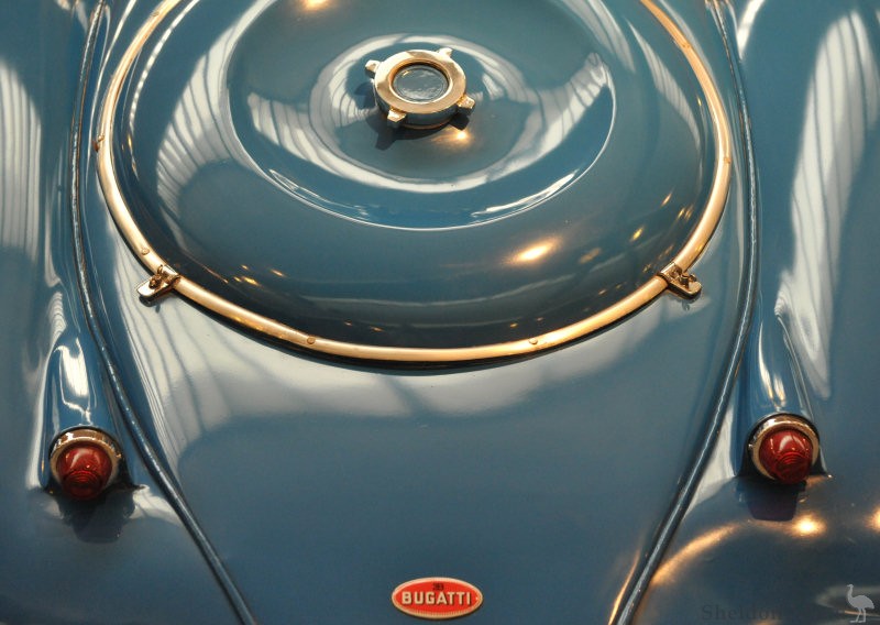 Mulhouse-Bugatti-1927-Type-35B.jpg