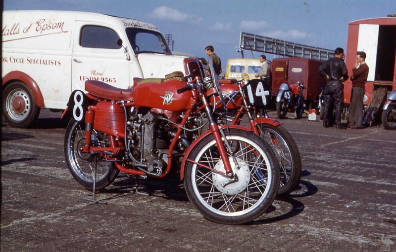 MV-Agusta-1953c-125cc-Silverstone-Circuit-VBG.jpg