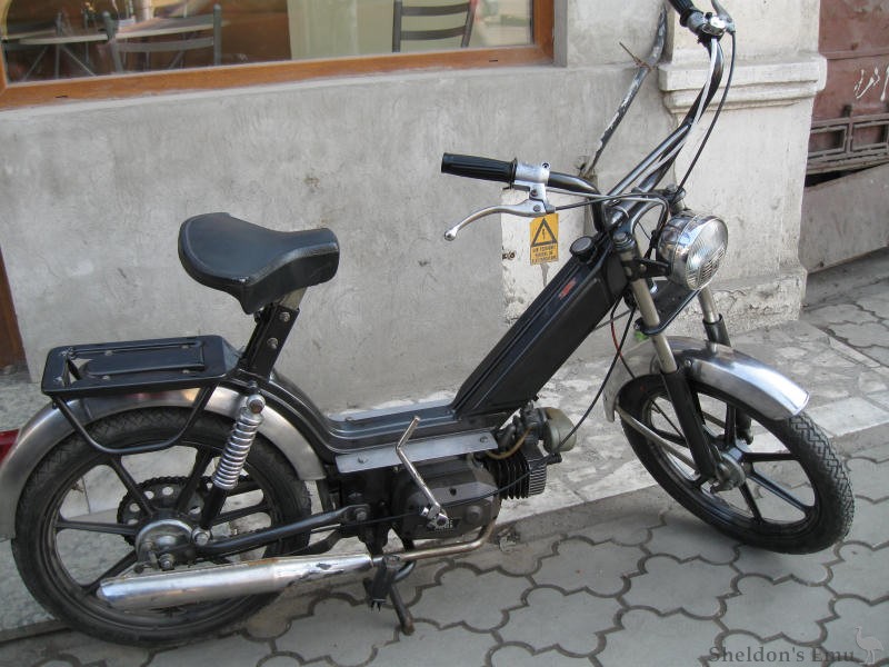 Mystery-Minarelli-Fantic-Moped-1.jpg