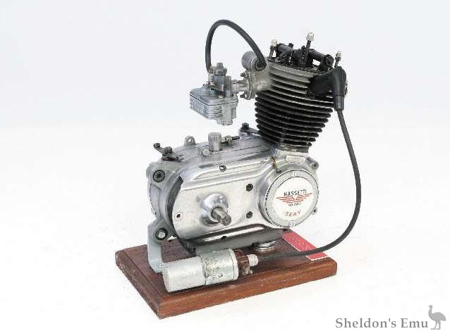 Nassetti-1955c-engine-1.jpg