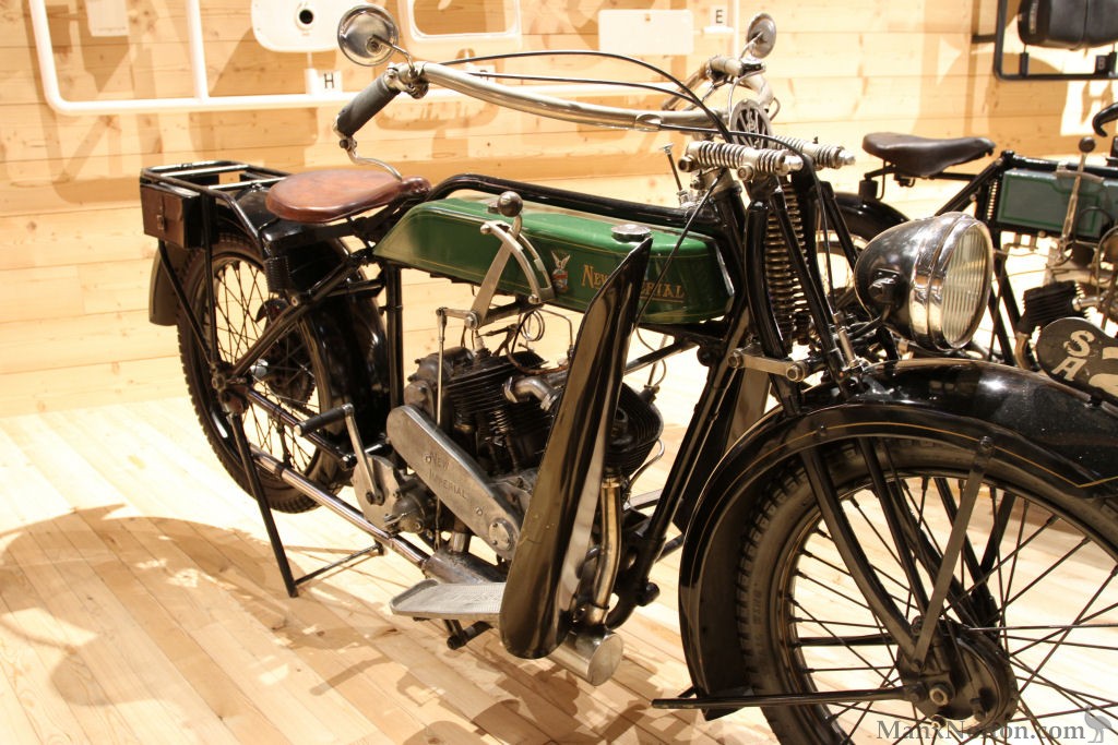 New-Imperial-1923-1000cc-TMu-PMi-02.jpg