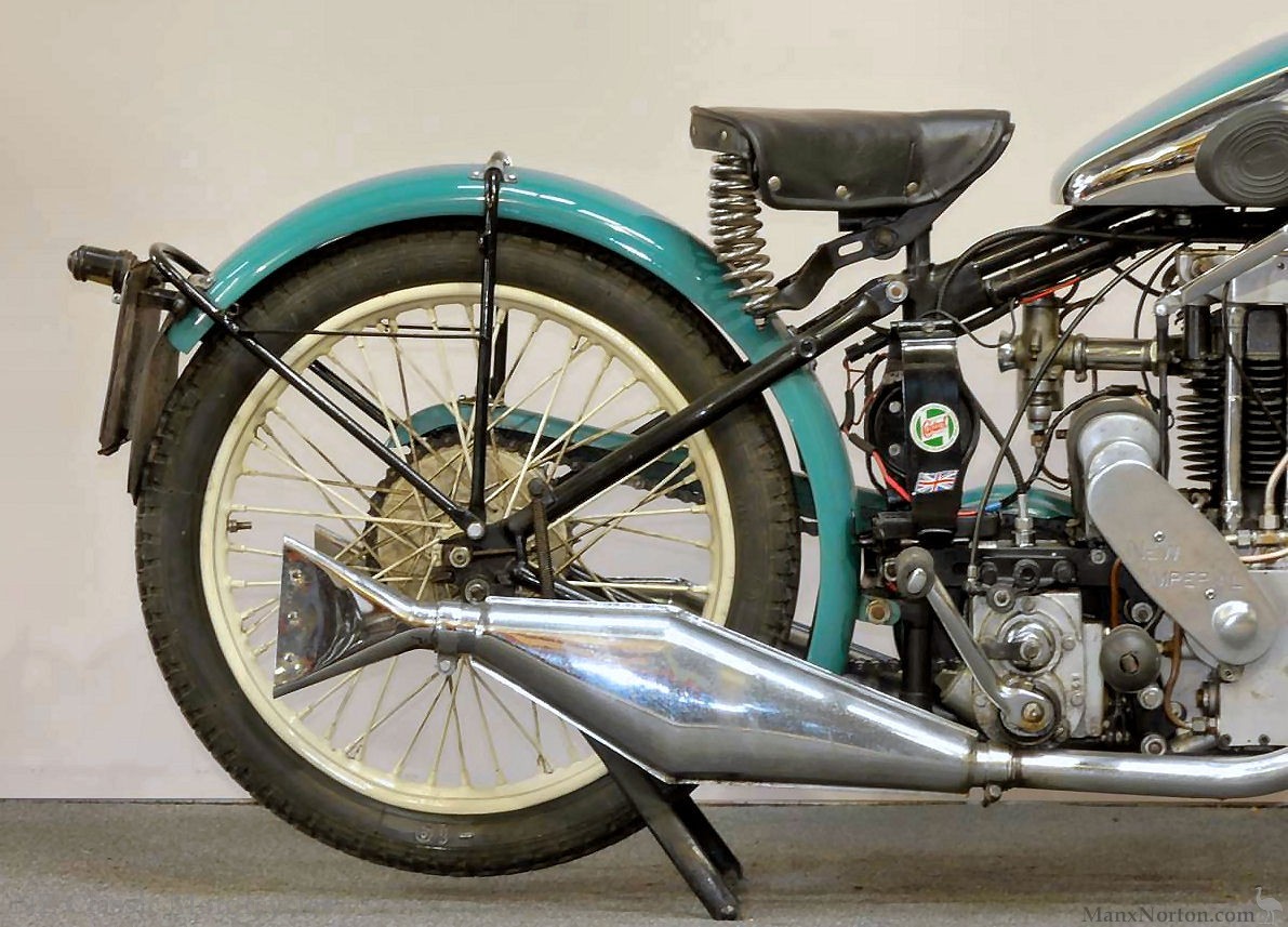 New-Imperial-1930-Model-B10-350cc-NZM-3.jpg