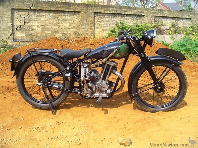 New-Imperial-1937-150cc-3902-08.jpg