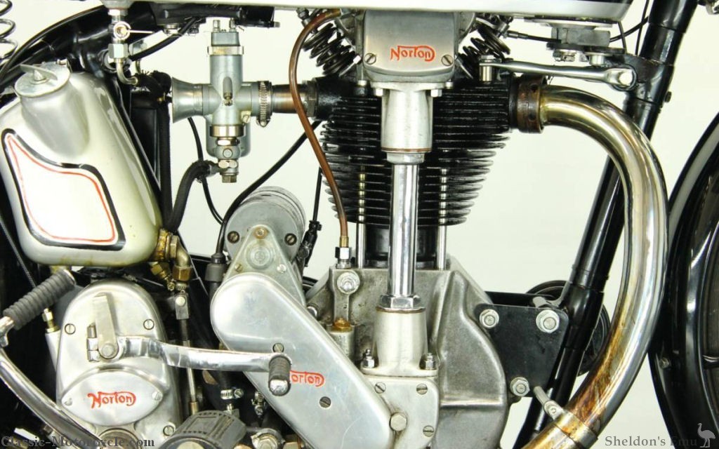 Norton-1930-M30-International-CMAT-06.jpg