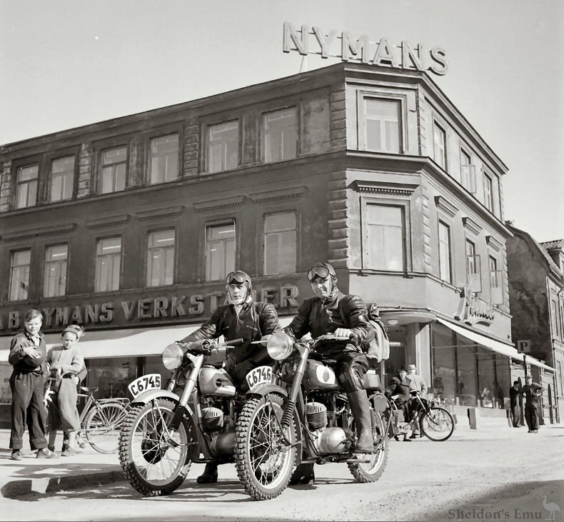 Nymans-1952-Building-DMu.jpg