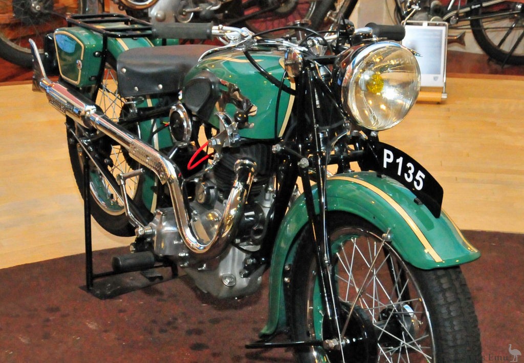 Peugeot-1936-P135-350cc-MRi-01.jpg