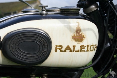 Raleigh-1928-Model-15-250cc-05.jpg