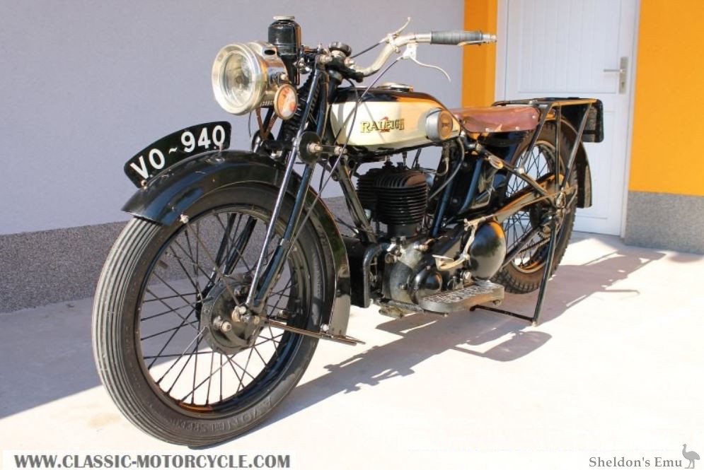 Raliegh-1929-500cc-Model-21-CMAT-02.jpg
