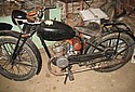 Rixe-1939-Moped-Bjelovar.jpg